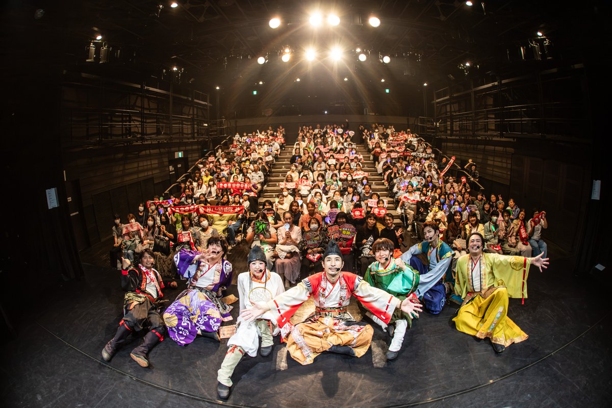 KOBEkiyomoritai's tweet photo. リクエストを頂戴いたしましたので、清盛隊15周年記念演舞の第一部の皆様との写真��アップいたしますね。

尚、この写真は皆様より許可を得て撮影、投稿させていただいておりますことをご承知ください。

#清盛隊15周年 https://t.co/auz1yHFmym