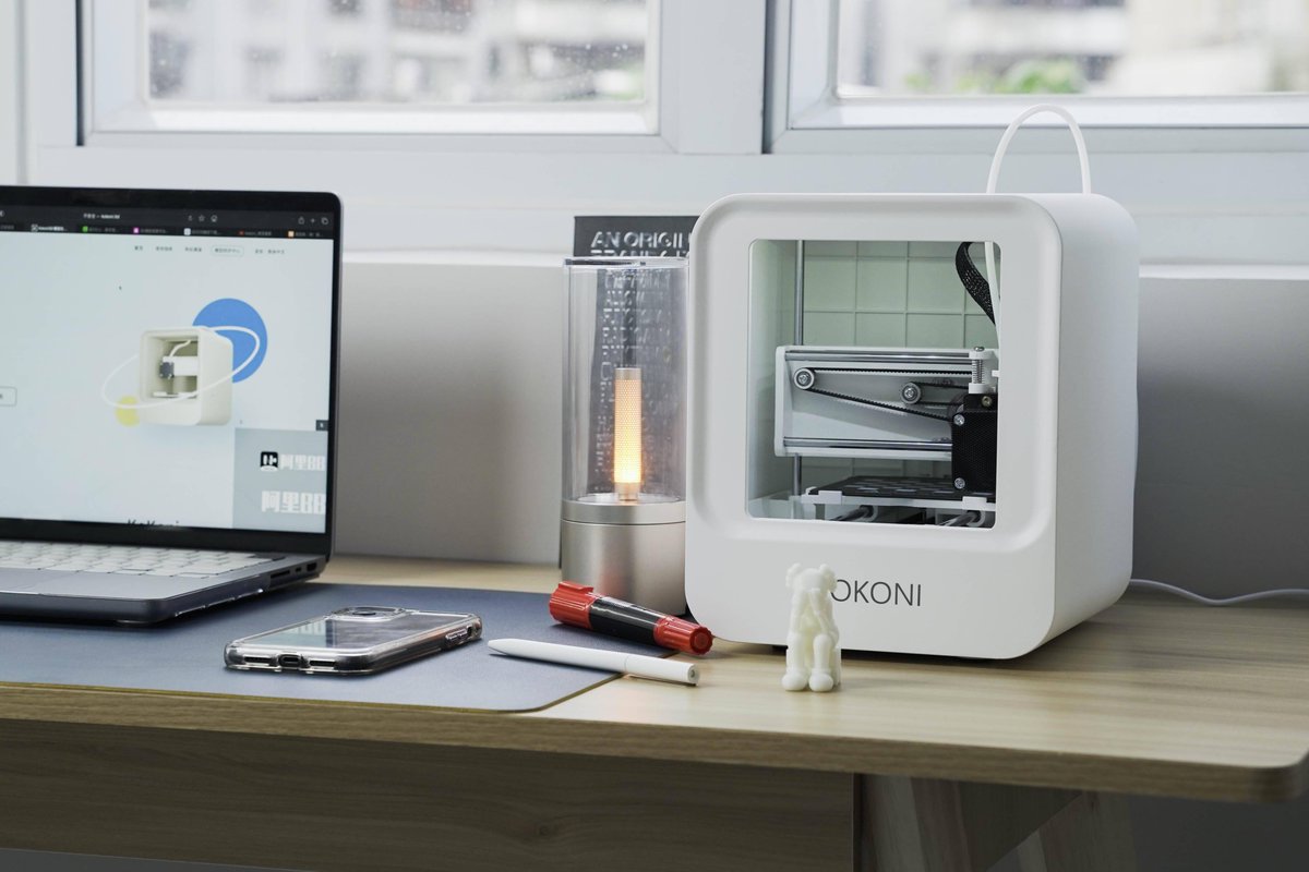 DomenicTenfzv's tweet photo. Just caught my intern hiding in the supply closet, using the office 3D printer to make a tiny coffee mug for their cat. Team morale: unexpectedly skyrocketed. https://t.co/8uagFCVpUm