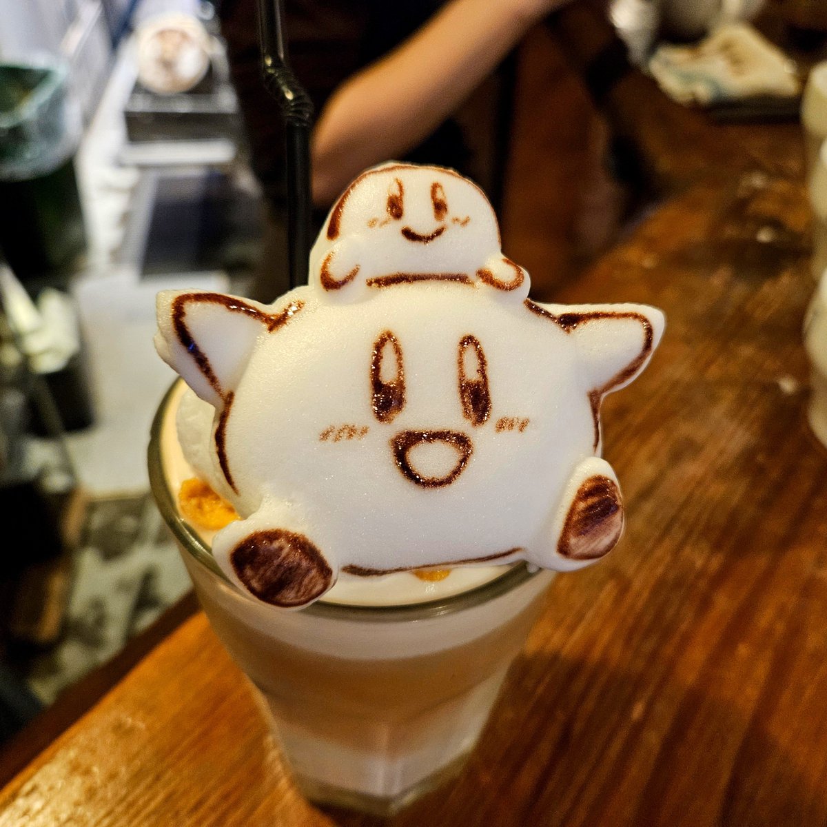 Cafe_Reissue tweet picture