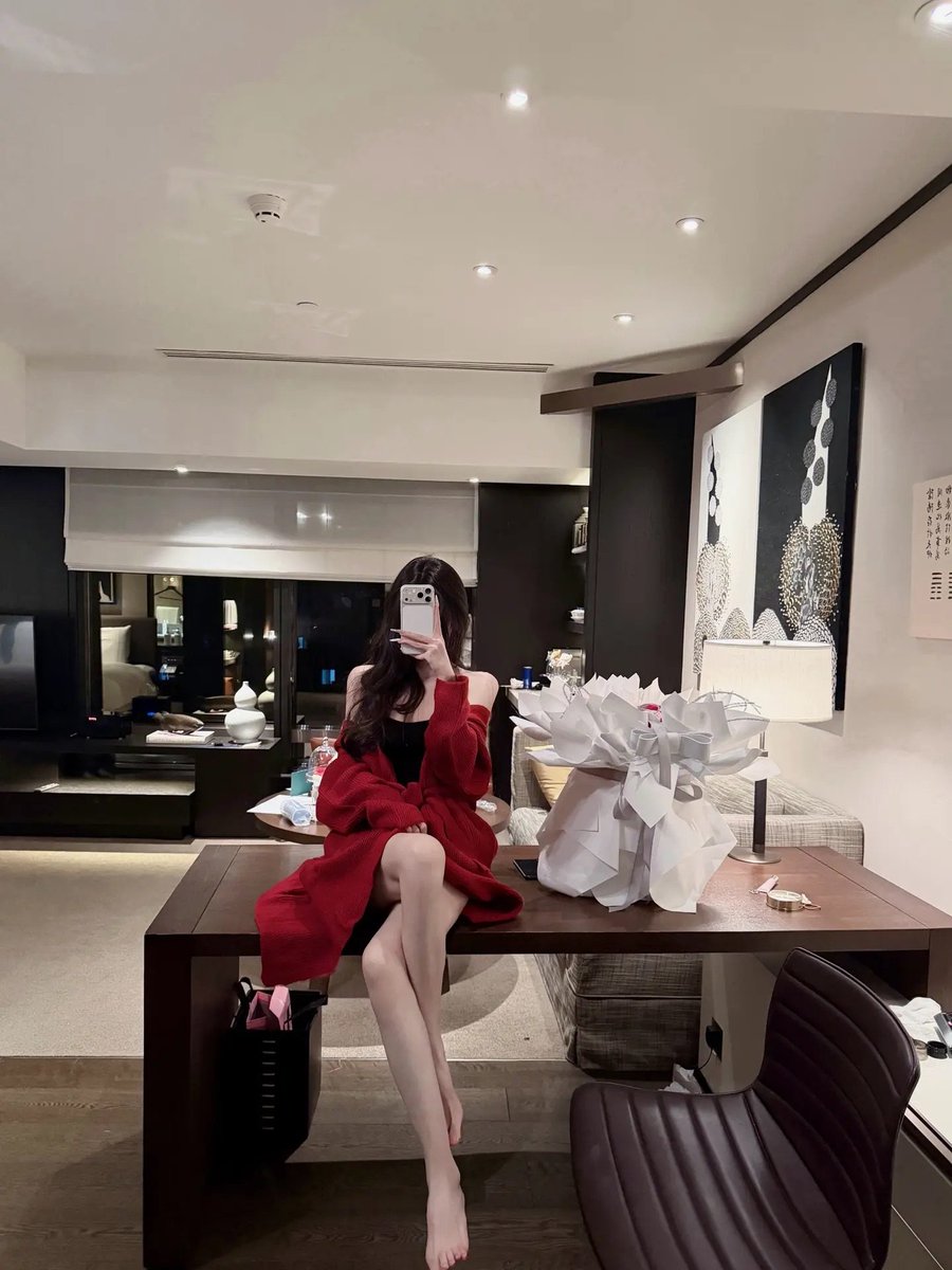 vacphe's tweet photo. 怀念大号没被冻的时候🥺 https://t.co/FpBeh540mX