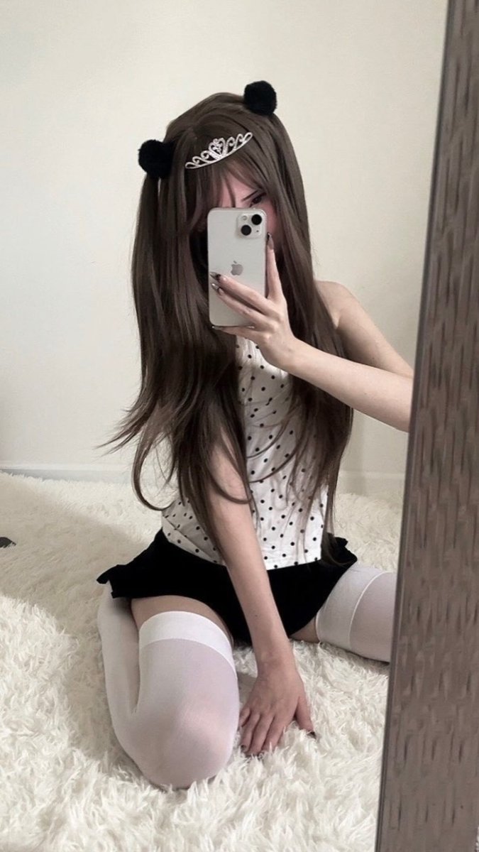 tinypalefawn's tweet photo. princess #cutecore #doll https://t.co/jJtqc7cw6P