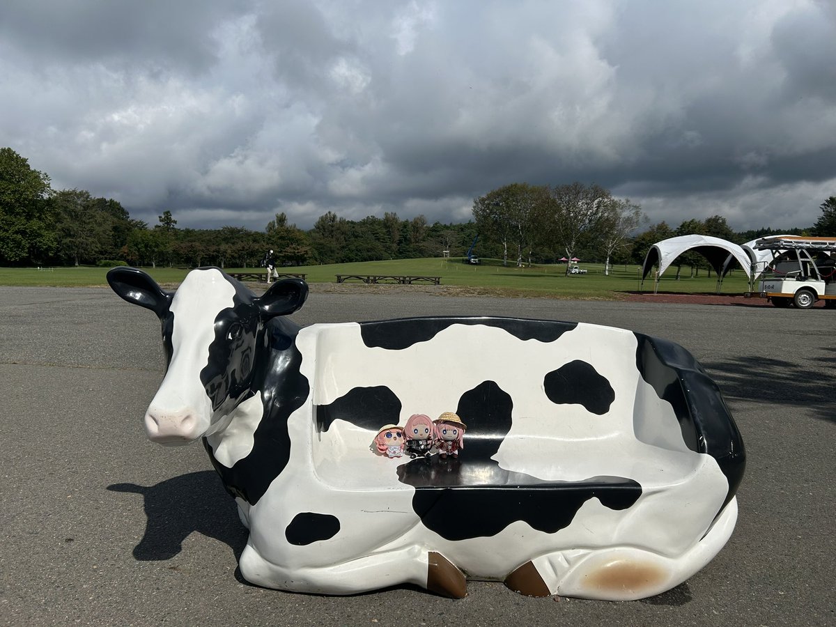 Tower2055's tweet photo. 小岩井農場なう‼️🐮
#ンゴンゴ今日も可愛いンゴ https://t.co/ljXeHsbyh3