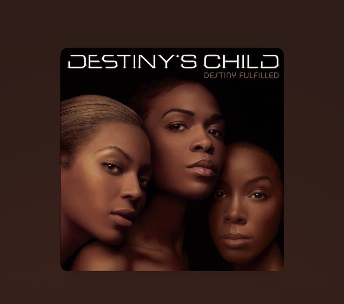 olucsvera's tweet photo. e eu que olhei rápido na capa do álbum das Destiny’s e pensei que a Kelly fosse @thelminha do #BBB 🗣️🗣️🗣️ https://t.co/oll3HYUuK5