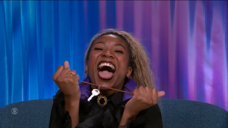89razorskate20's tweet photo. "shout out to my dawgs at the crib" #bb28 https://t.co/U5siOTdXuP