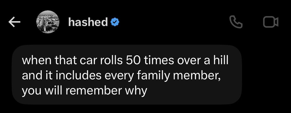 Ahmed_hotha's tweet photo. @ZaynabZaytoon Hashed Guilt tripping me to delete the tweet 😂 https://t.co/Xg0unXq2eu