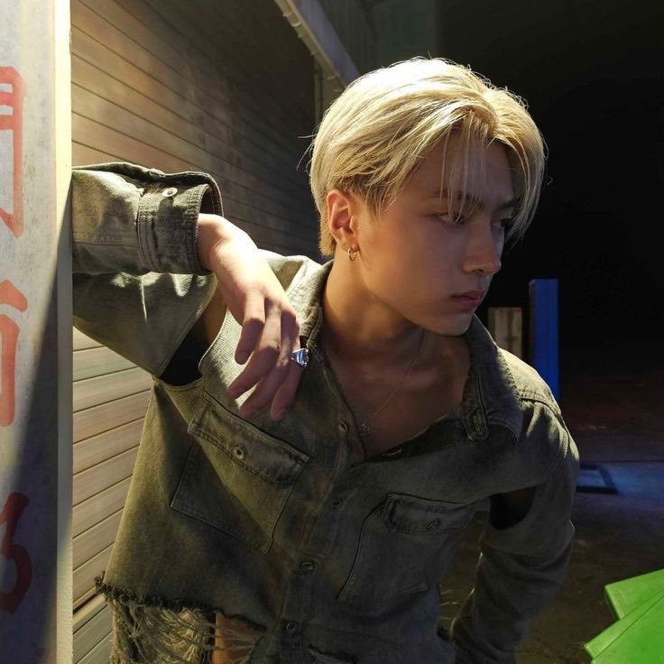 butterfliencaos's tweet photo. #jaywon   au 

onde após um dia extremamente frustrante e cansativo de trabalho, jay decide sair com seus amigos em busca de um pouco de descanso. O que ele não esperava era acabar obcecado pelo garoto misterioso, cuja única coisa que conseguia ter certeza era o olhar de gatinho+ https://t.co/61y0Md6i1j