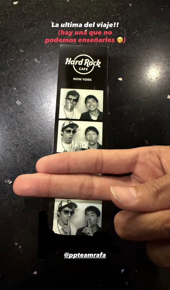 solllecitoppp's tweet photo. El chefsito y Rafa polinesio son el rivari? https://t.co/NfCWUJjKoA