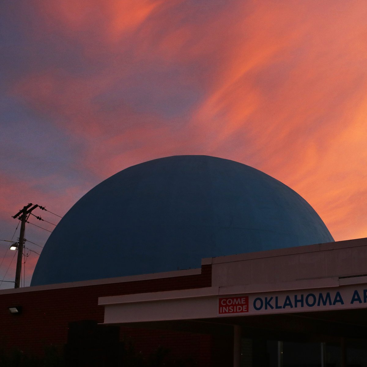 aa_planetarium's tweet photo. My "dome away from dome" here at the Oklahoma State Fair. Heading into the final weekend!
...
#planetarium #okstatefair https://t.co/aDpQdlDNTz