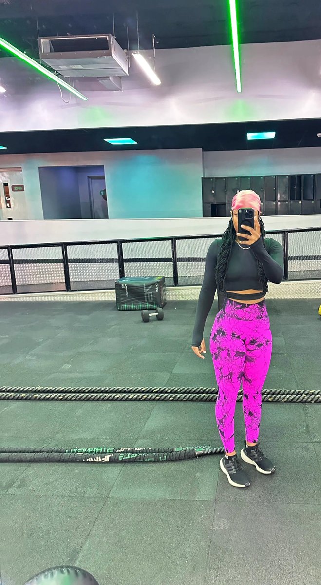 phleriah_'s tweet photo. Good morning gym lovers https://t.co/8XsaKKqpNt