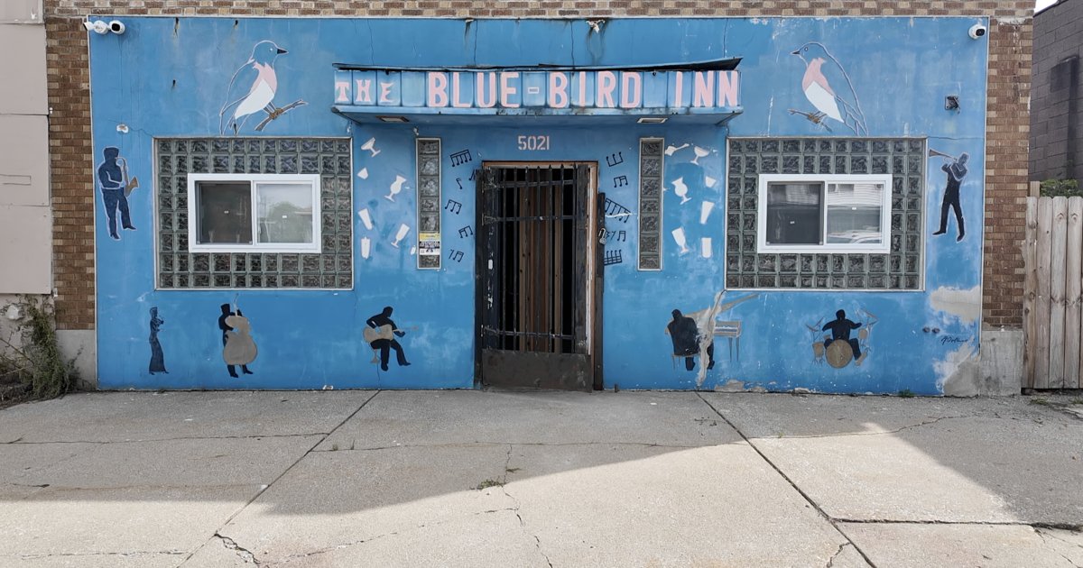 wxyzdetroit's tweet photo. The Blue Bird Inn, a historic jazz club on Detroit's west side, is being restored and is expected to reopen as a live music venue, community space, and archive. https://t.co/rqJdXz2Rgy
