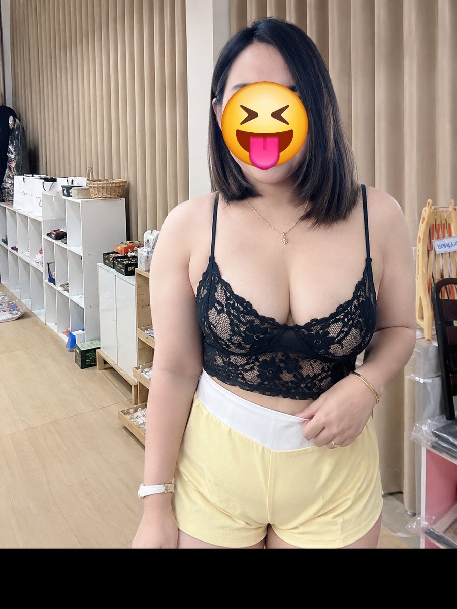 yesmunssss's tweet photo. เป็นครูก็ร่านได้นะคะไม่ได้เรียบร้อยเหมือนที่คนอื่นคิด https://t.co/o2iwERPKBf