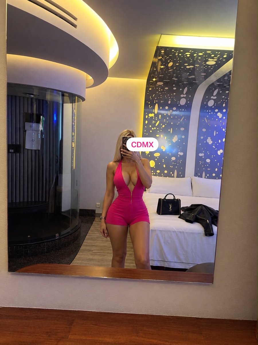 VictoriaModelo5 tweet picture