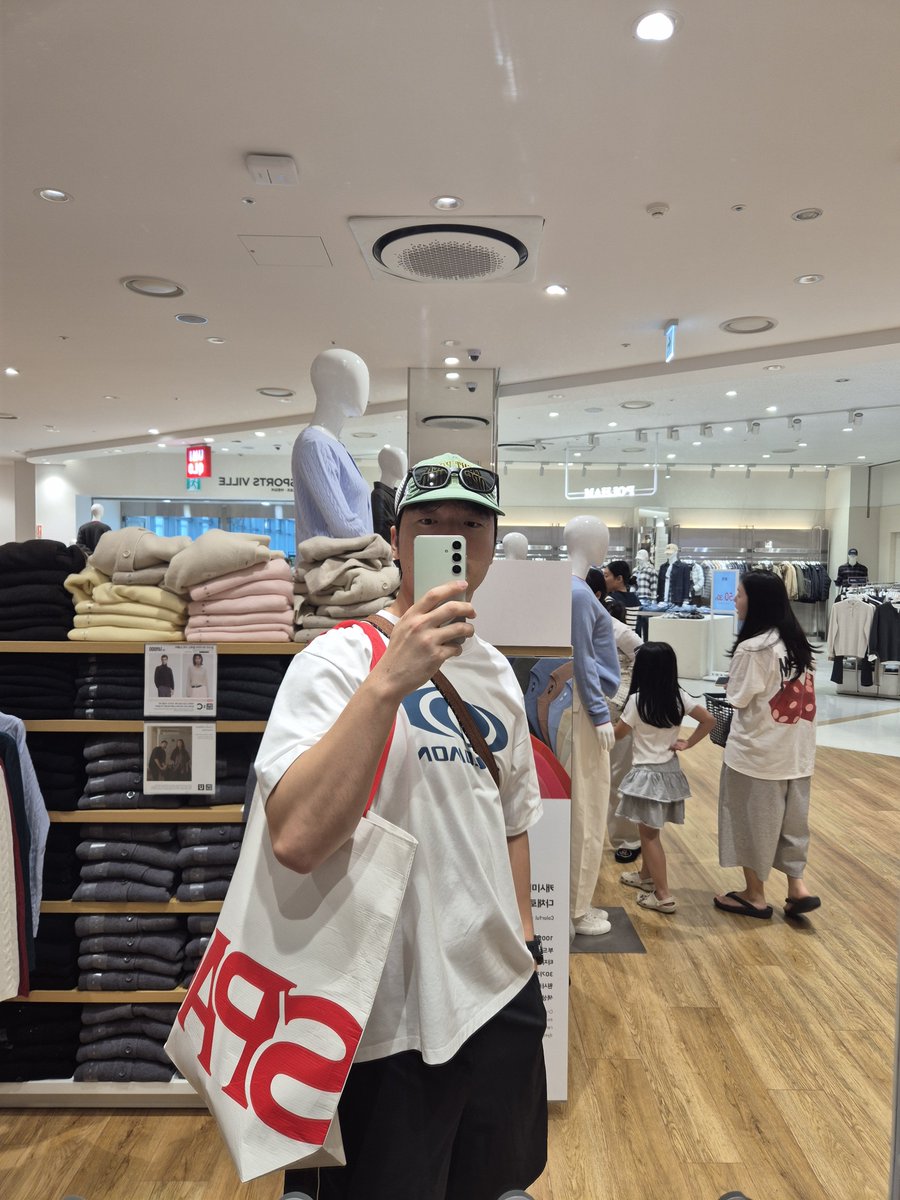 haveagood___'s tweet photo. 즐추 https://t.co/DMy0j1tHds