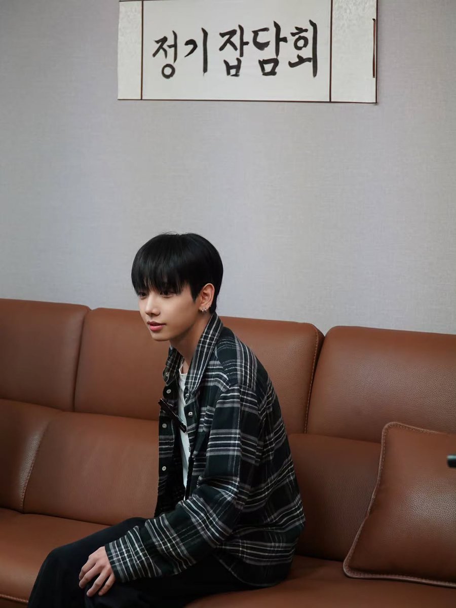 myeongiwa's tweet photo. ch_halfmoon instagram update #명재현 
maknae jaehyunie 🐶♡ https://t.co/WTZX2zqhC8
