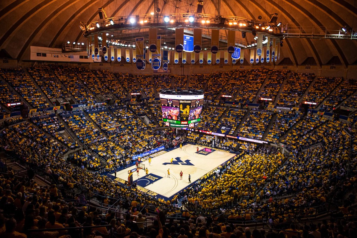 AmoiDutt_'s tweet photo. Blessed to receive my first Division 1 offer from West Virginia University!💙💛#AGTG https://t.co/JhZoFGUPT8