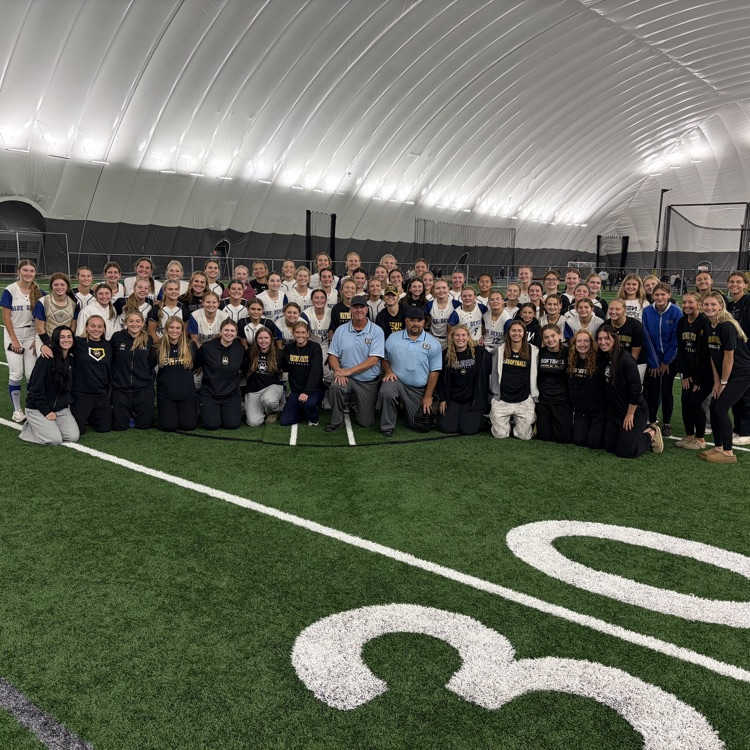 wisnerpilger's tweet photo. Viper Softball falls to Wayne 5-8, but got the game in on a wet day by playing in the dome at WSC https://t.co/fVhIrF1Zve