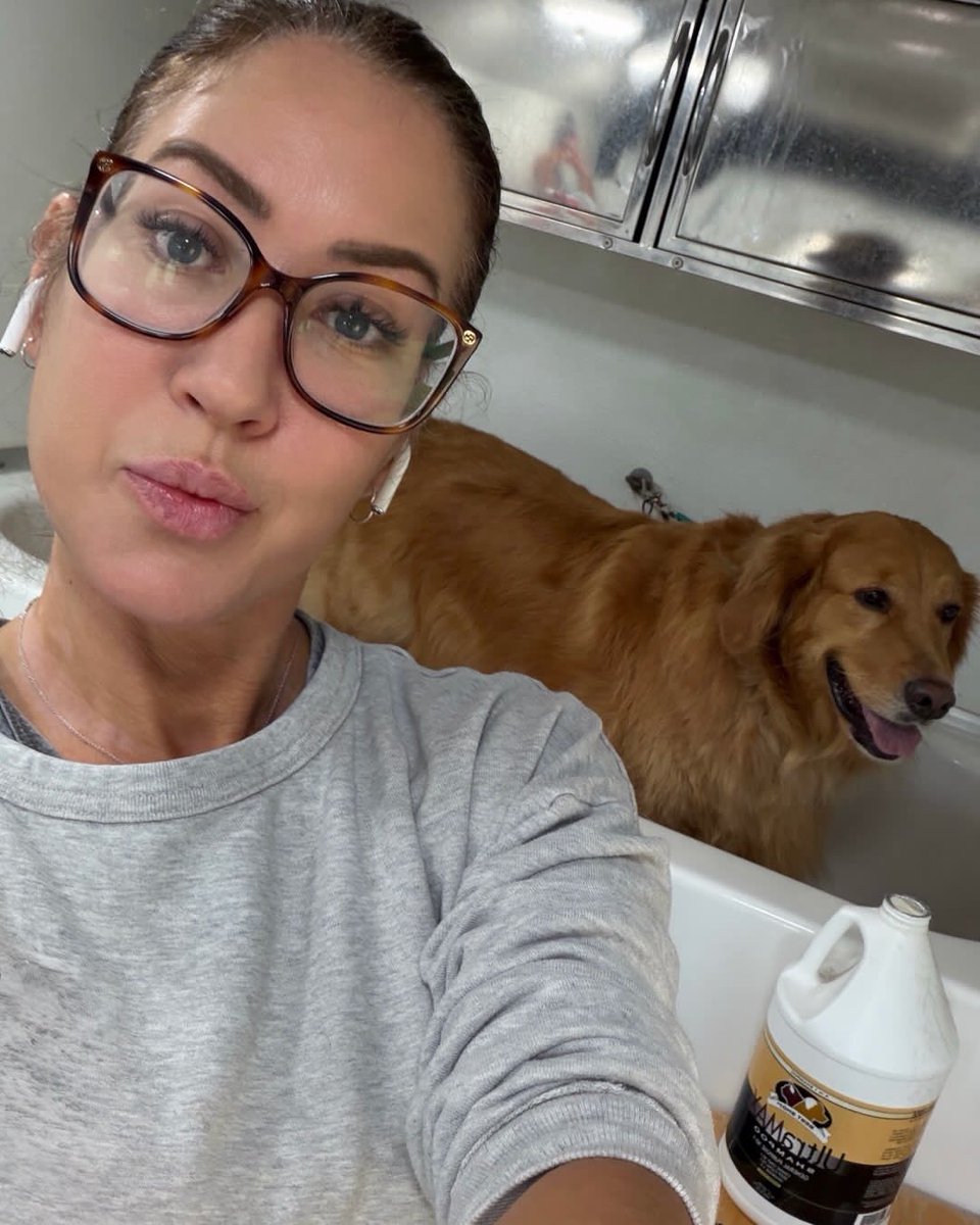 LorenaGar2026's tweet photo. He really thinks every picture is his picture 😂🐶 https://t.co/JsrL7hZnfI
