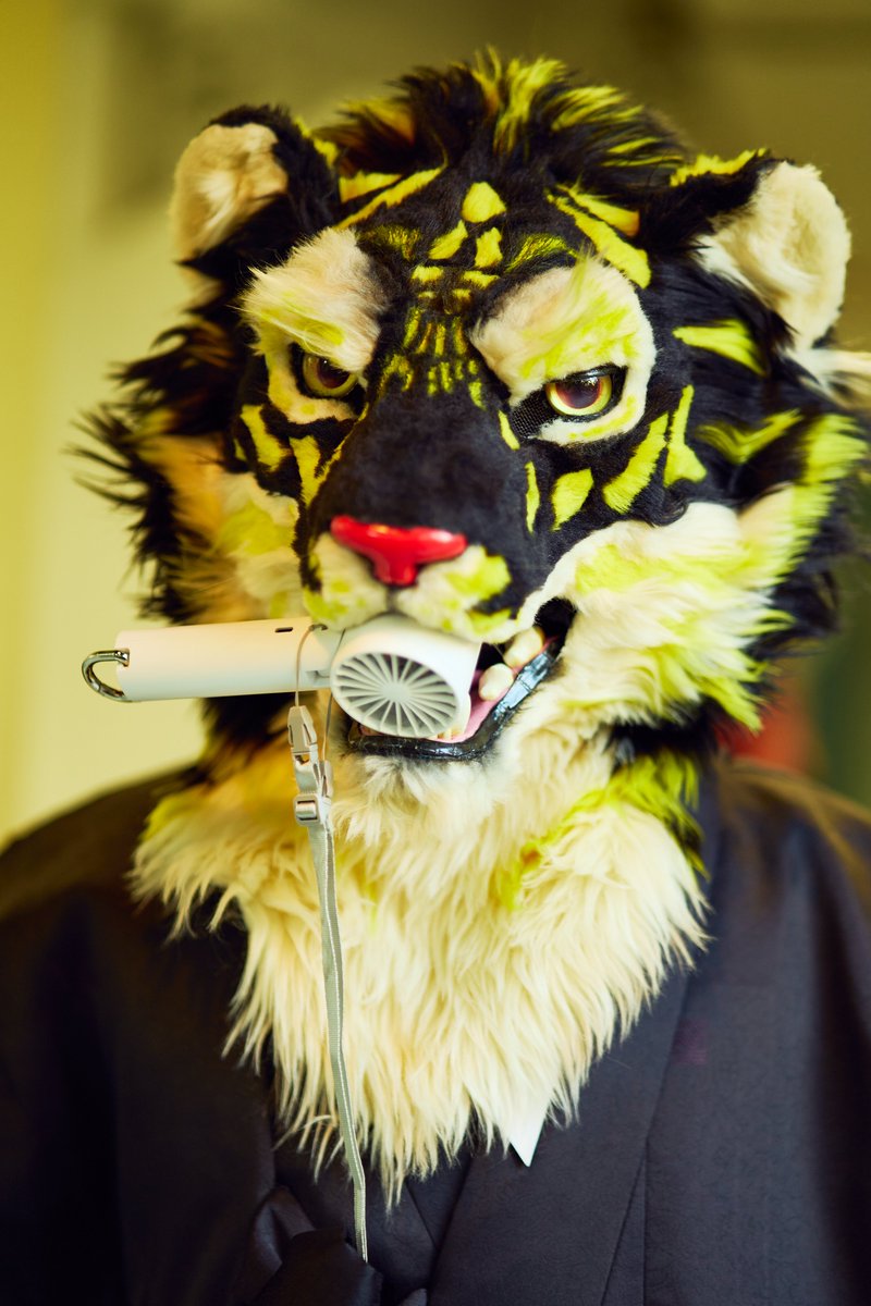 Geumho_Tiger's tweet photo. #FursuitEveryday
다들 풍성한 한가위 보내고
맛있는 거 배 터지게 드시오 https://t.co/xloU6MCJkw