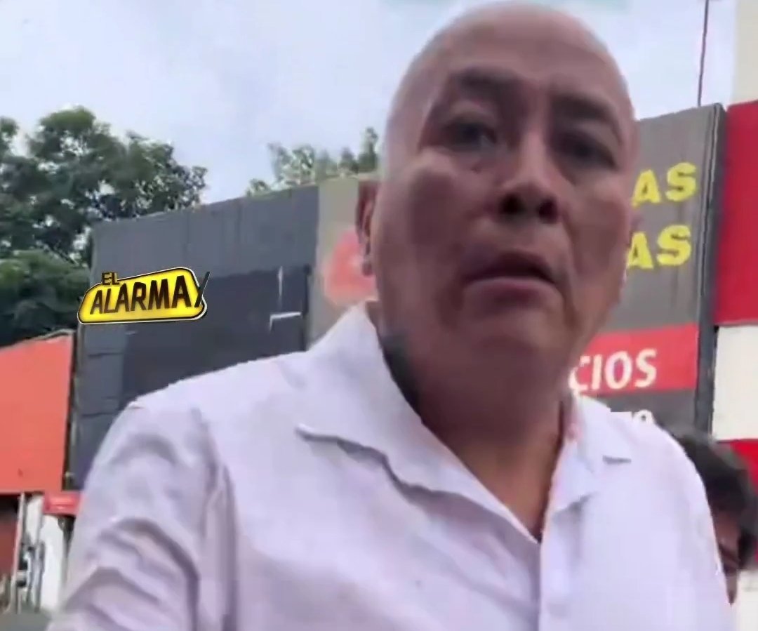 gusurzua68hotm1's tweet photo. @elalarmamexico Los lacras https://t.co/q8DHJVhFm5
