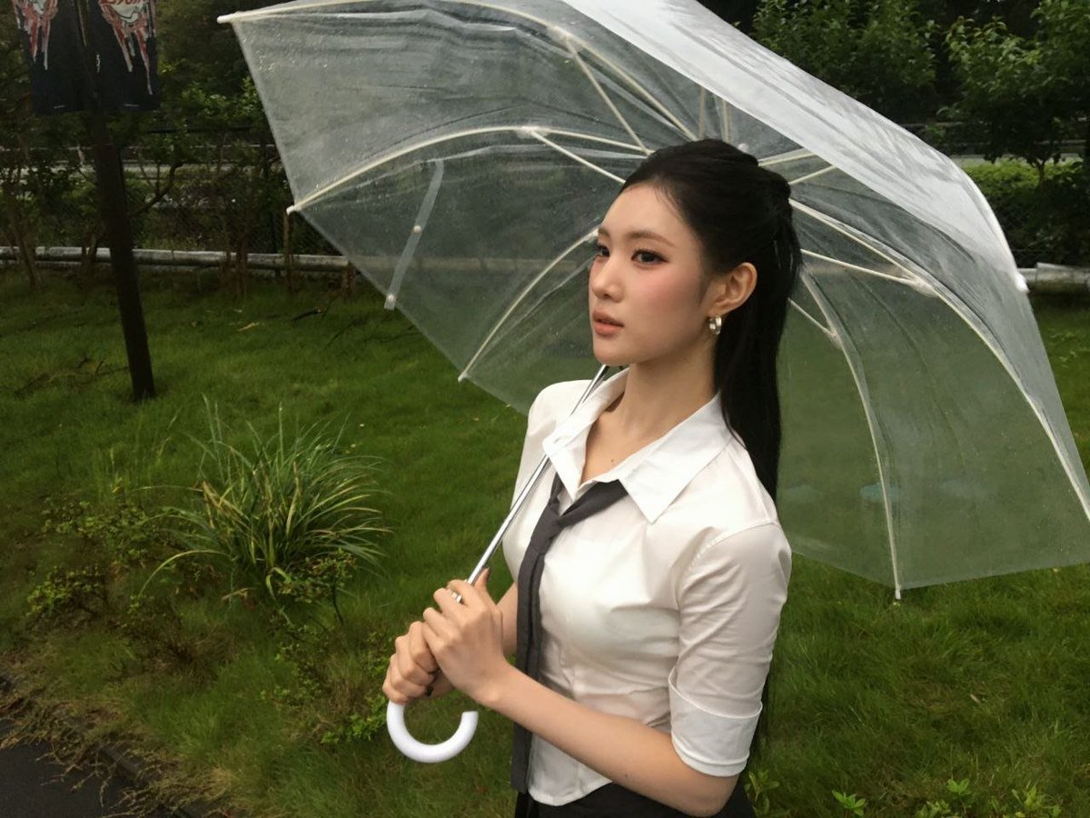 SFT08JUUN's tweet photo. ️️ ️️☂️ https://t.co/htB6xmnaQr