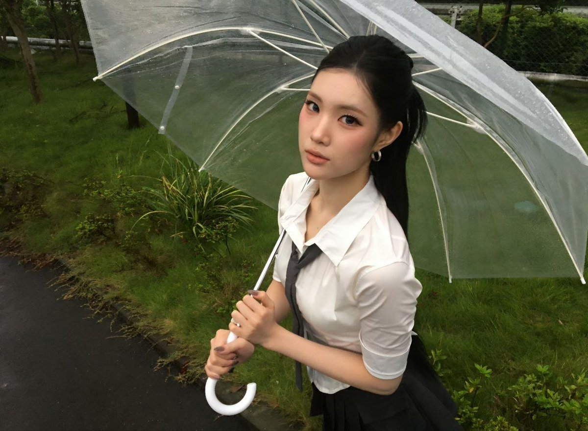 SFT08JUUN's tweet photo. ️️ ️️☂️ https://t.co/htB6xmnaQr