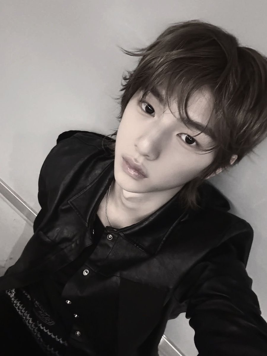 jjuhno0_'s tweet photo. proof na buhay pa ako,, #nagbabalik

#COSD #CoerSelcaDay #Juhoon #Coer #Cortis https://t.co/FKOG0L4aCw