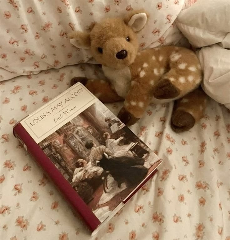 evansreads's tweet photo. — ✮ my 2026 reads
          ⤿ a thread 𐙚 https://t.co/INH0KPjzGy