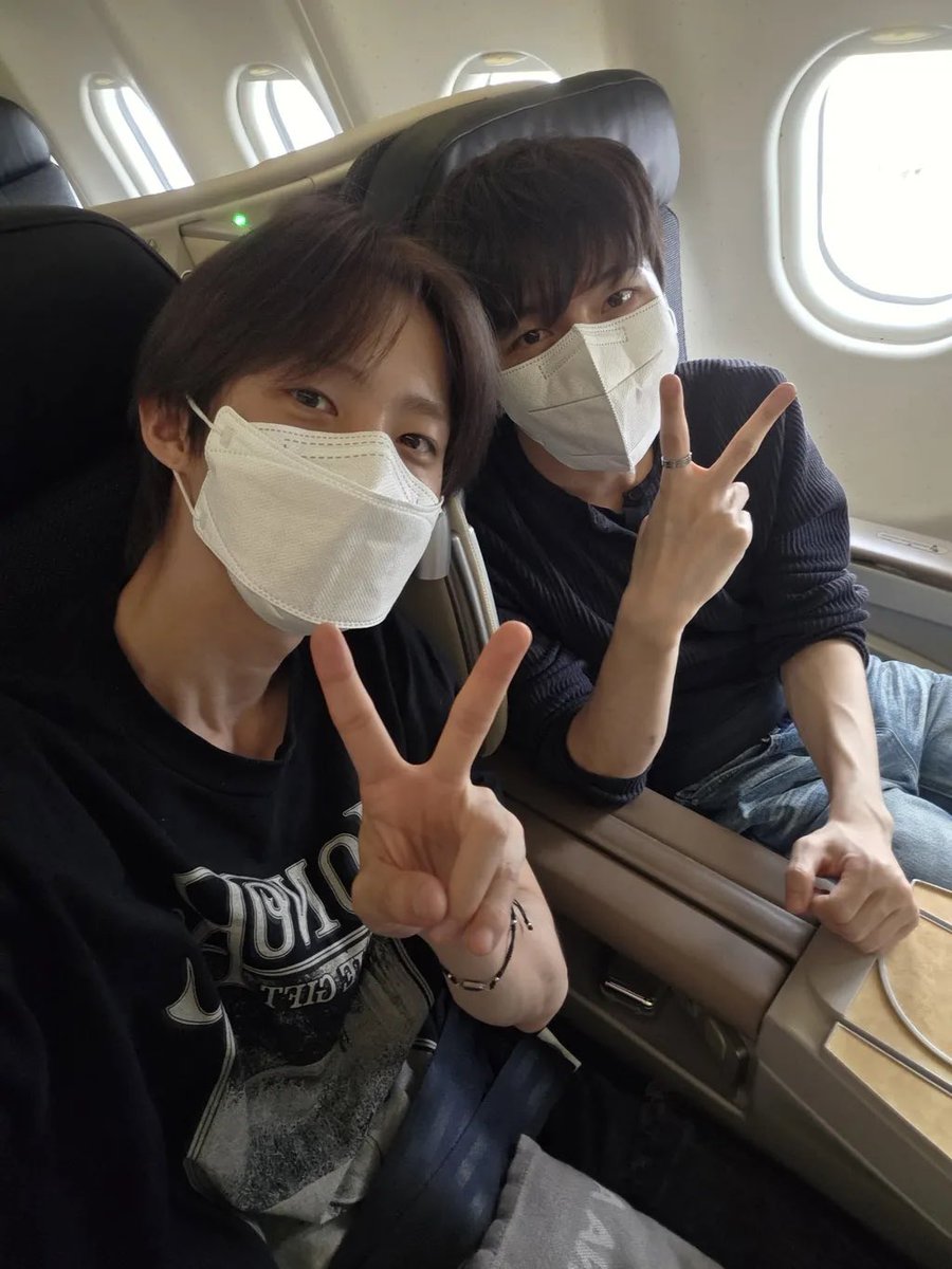 Salty_Cream__'s tweet photo. 나에게 ㅈㄴ 큰 추석 선물이 https://t.co/OrEnxfFNTo