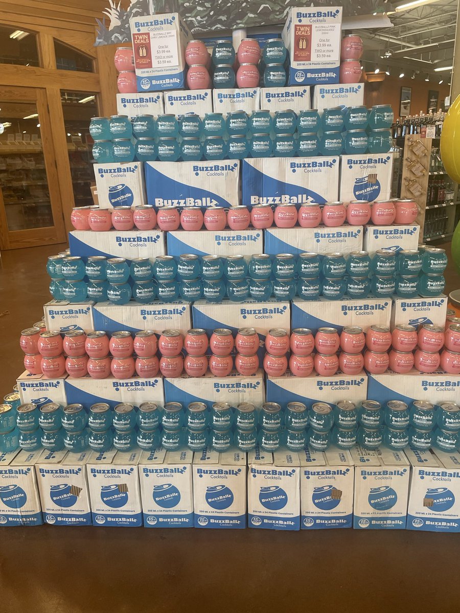 TheHamTornado's tweet photo. @ThisStupidTwink Saw the trans pride buzzballz stand and couldn’t resist. https://t.co/MqySliVpns