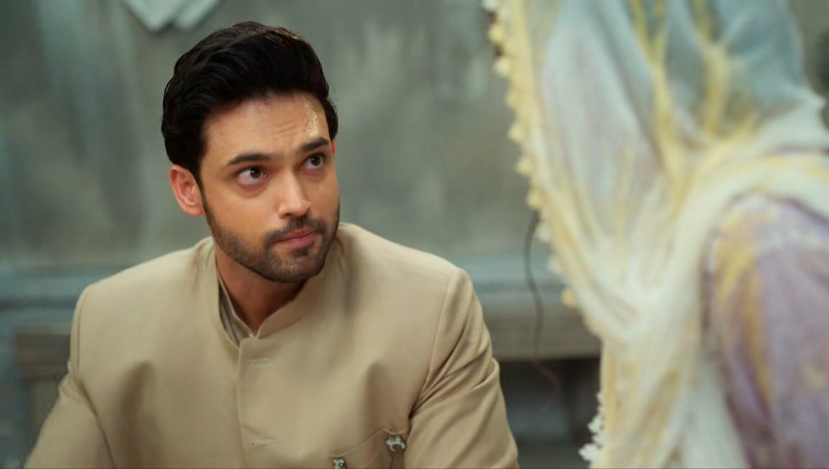 klaroliner123's tweet photo. Complete looseeerre in love, Mahid Niyazi ❤️🤣
Him getting scared of Seher is something else 😭😭
Mohabbat ke Janaza uth Gaya, Mahid Miya 🤡 

#SeherHoneKoHai #MaHer https://t.co/SR9j4tXgz4