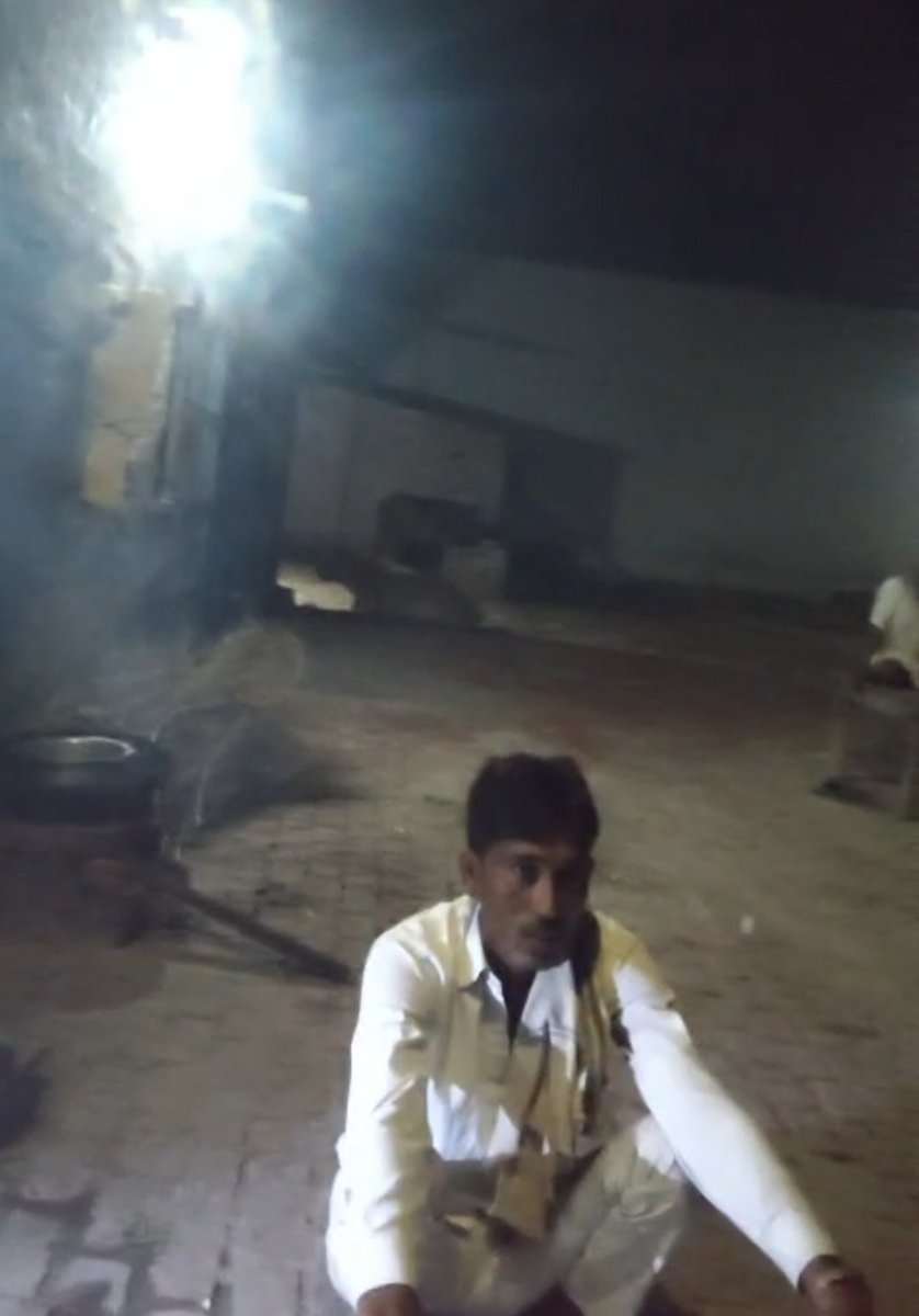 DharmpalAthiest's tweet photo. महोदय @CMOfficeUP @DyCMofficeBP @dgpup ग्राम भगतनगला जिला संभल थाना बबराला में #औतारी और उनका पुत्र बीतम साँप काटने का इलाज करते है इन्हें सांप क��� कोई पहचान नहीं है @Dmsambhal  @CMOSambhal @112UttarPradesh  @UPPolice,अतः जल्द जांच करे  @adgzonebareilly @Dhssambhal मो न 7906607825 https://t.co/RLb1QoeQ2N