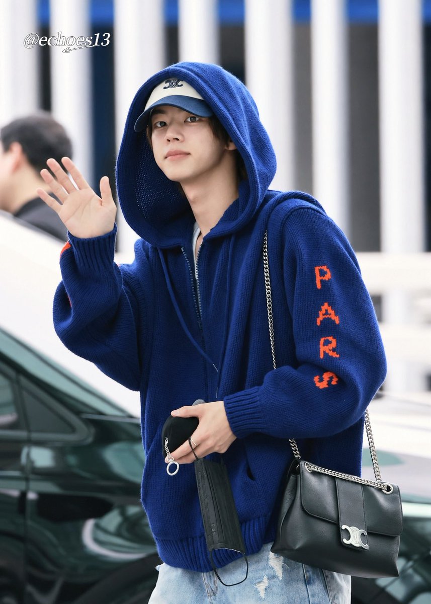 dhyechoes's tweet photo. 260925 ICN ✈️

#DOHOON #도훈 #TWS #투어스 https://t.co/7La7UO5pIZ