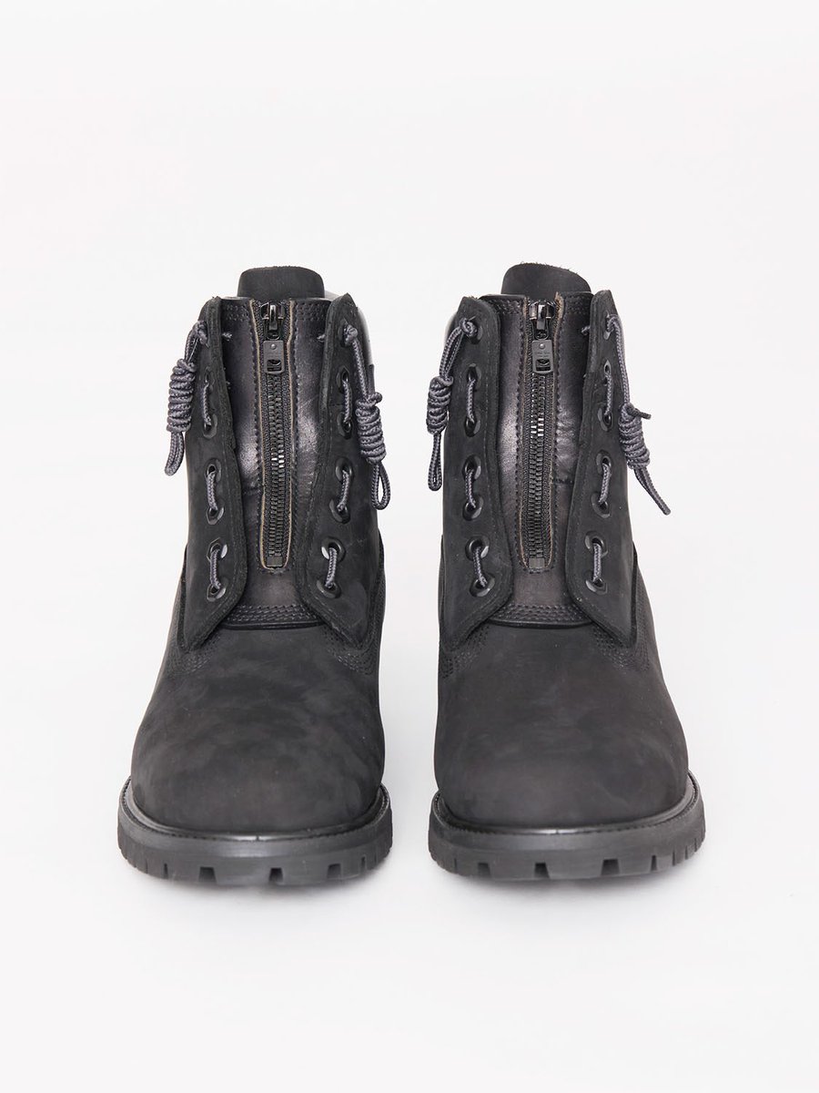 8th_month's tweet photo. Timberland × NUMBER(N)INE by Takahiro Miyashita
GINZA SIXにオープンするポップアップストアにて9足、オンライン抽選販売9足の計18足限定販売。10/1（木）発売¥99,000 https://t.co/yAtR0bmIKw