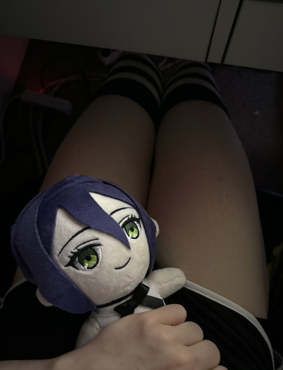 _Illuhen's tweet photo. reze :3c
#femboy #twink #thighs #csm https://t.co/a9KTlrm688