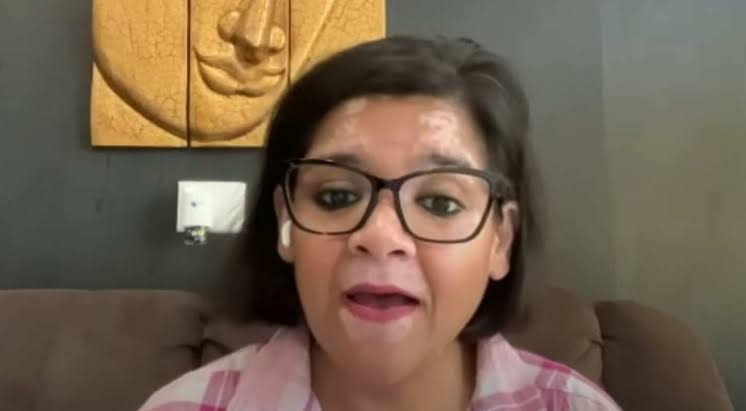 Coach1709's tweet photo. Imagine be so ugly and calling others 'filthy'.

@UnSubtleDesi - clown! https://t.co/2omu5yJNqy