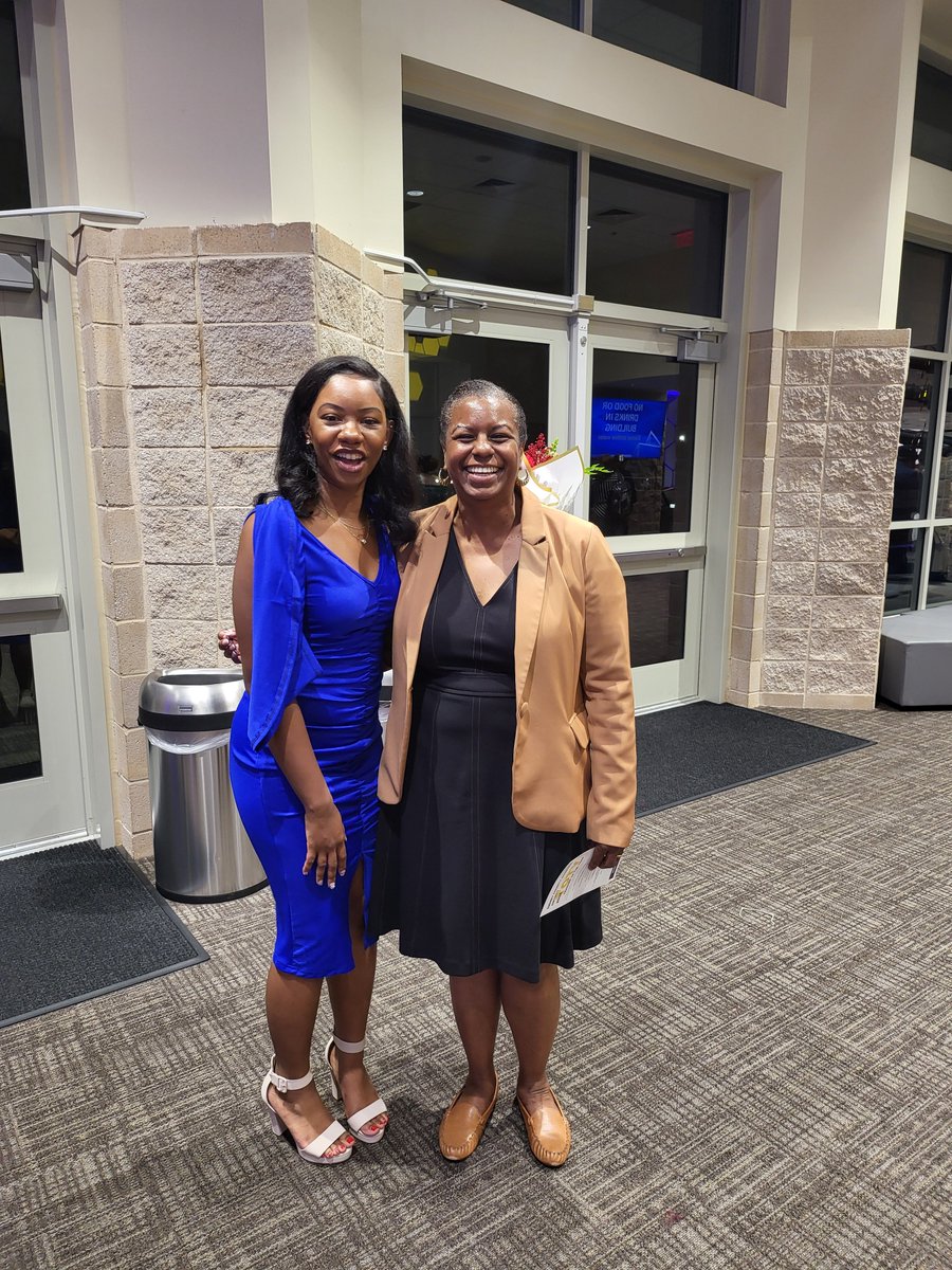 Math_HCS's tweet photo. Huge news! @ArmsJags very own Tierra Rodgers was just named @HenryCountyBOE Teacher of the Year! 🎉 So glad I was there for it! Celebrating an amazing secondary math  teacher! Congratulations, Ms. Rodgers! 🎊 @crypticmaestro @drhafza https://t.co/AUfm3zlafB