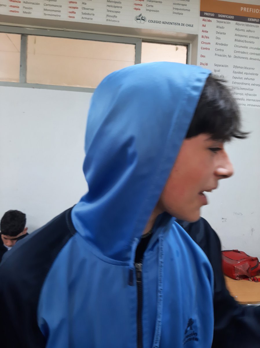 wishukie's tweet photo. todos teníamos caritas de guagua https://t.co/Qk4bHo5spB
