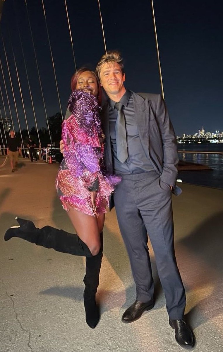 KnowledgIsPowa's tweet photo. My faves have entered the chat 🥳🥳🥳
#Richonne
#Dickory
#WestAllen
#Percabeth https://t.co/Poq0NpPmAH