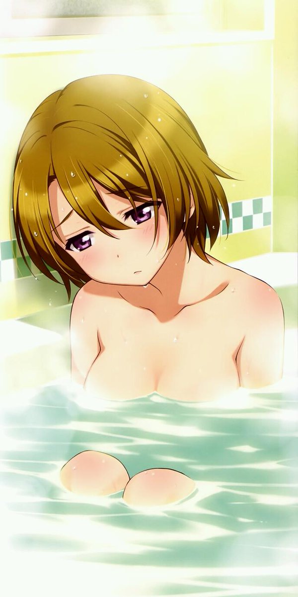 lovelivematocha's tweet photo. 【画像】ラブライブ！史上最高に叡智な公式絵と言えばｗｗｗｗｗ
https://t.co/a80bySYjuk

ことりちゃんのウィンク水着絵だよな

#lovelive https://t.co/cVsmbc81cZ