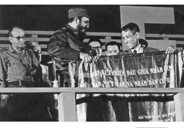 CubacooperaTLat's tweet photo. HONRANDONUESTRAHISTORIA #BMCTL #ATAURO un día como hoy queda constituido oficialmente el Comité Cubano de Solidaridad con Viet Nam del Sur,ideado por Fidel Castro reflejando los lazos históricos de apoyo internacionalista de la nación
#CubaCoopera
#CubaPorLaVida https://t.co/RIP8jBQMyb