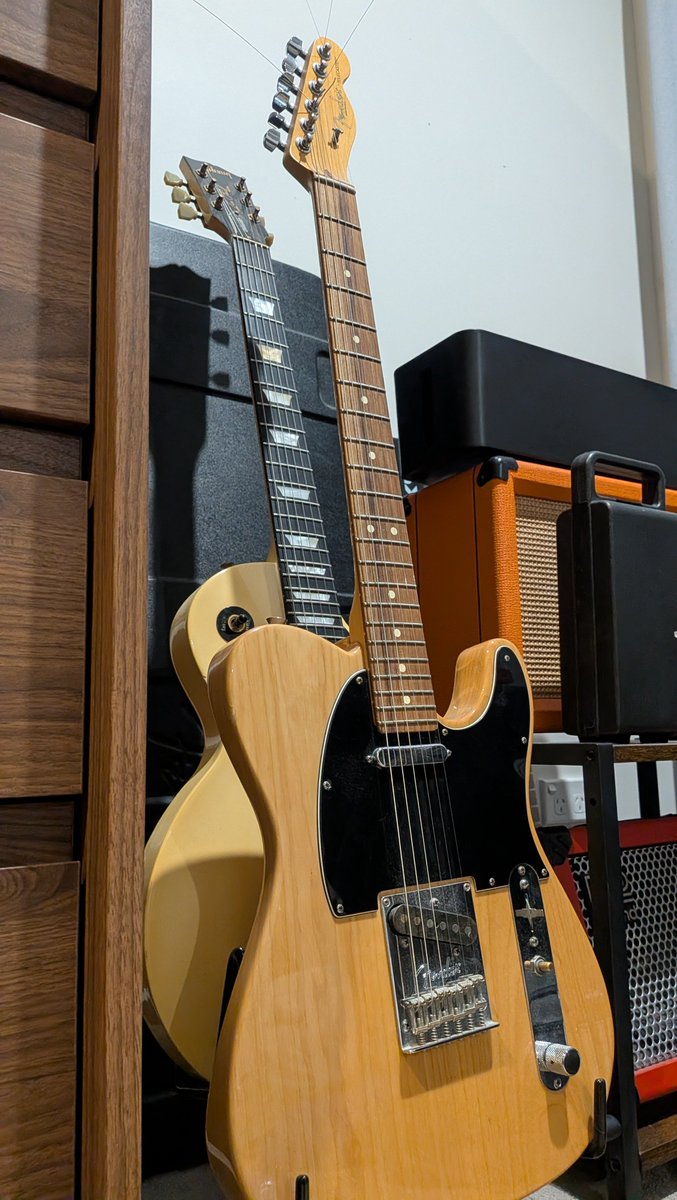 beeyoursunshine's tweet photo. Telecaster guitar https://t.co/OlFwJGSaSA