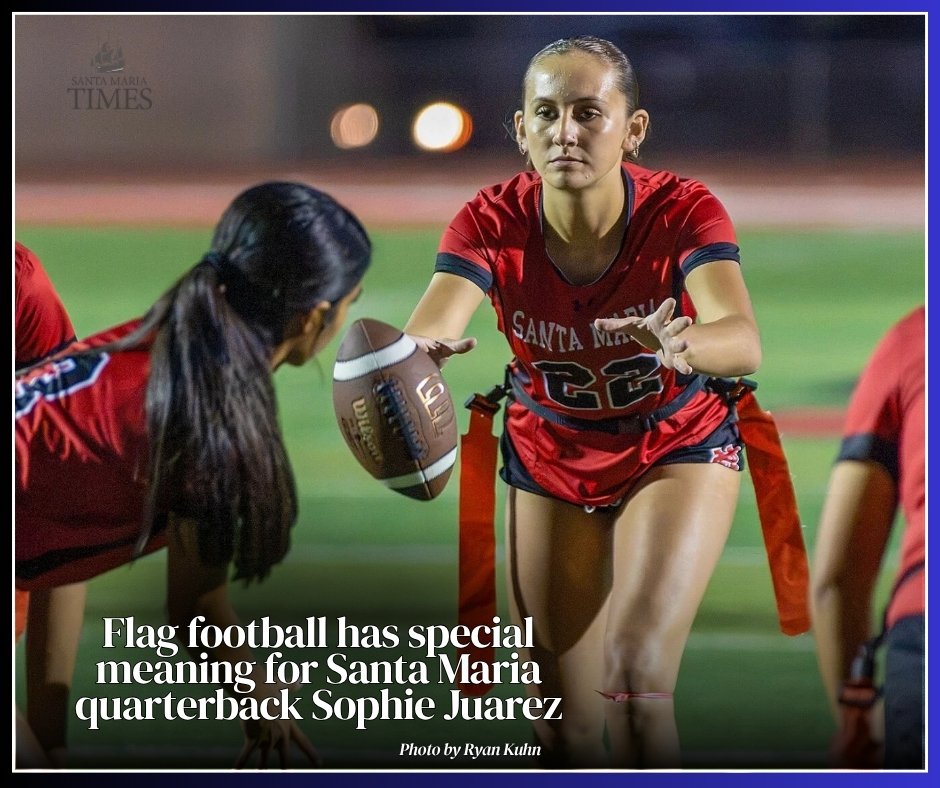 SantaMariaTimes's tweet photo. Before Wednesday’s #flagfootball game against Nipomo, #SantaMaria senior Sophie Juarez went over to her coaches just to ask a few questions to make sure she was comfortable with the playbook.
“The girl is a perfectionist,” said her coach Gil Gonzalez https://t.co/chucykVcKA https://t.co/HcFd1o36RN