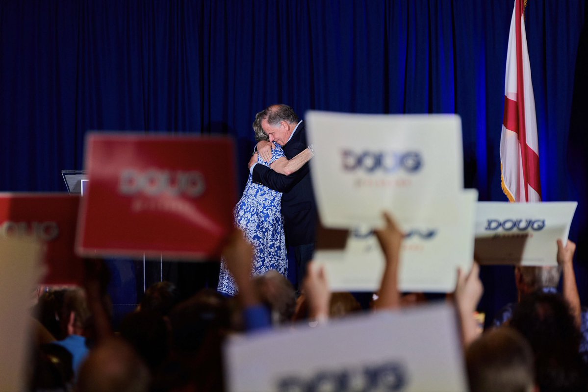 DougJones's tweet photo. Mobile, last night was amazing! Thank you to everybody who came out to kick off our Rally for Alabama tour, and to my good friend @jasonisbell for bringing the house down.

We’ve got 40 days to go, and we’re going to spend every one of them taking this campaign to folks in every corner of Alabama. With your help, we’re going to win this thing on November 3!                            

Stay tuned for our next stop on the tour!