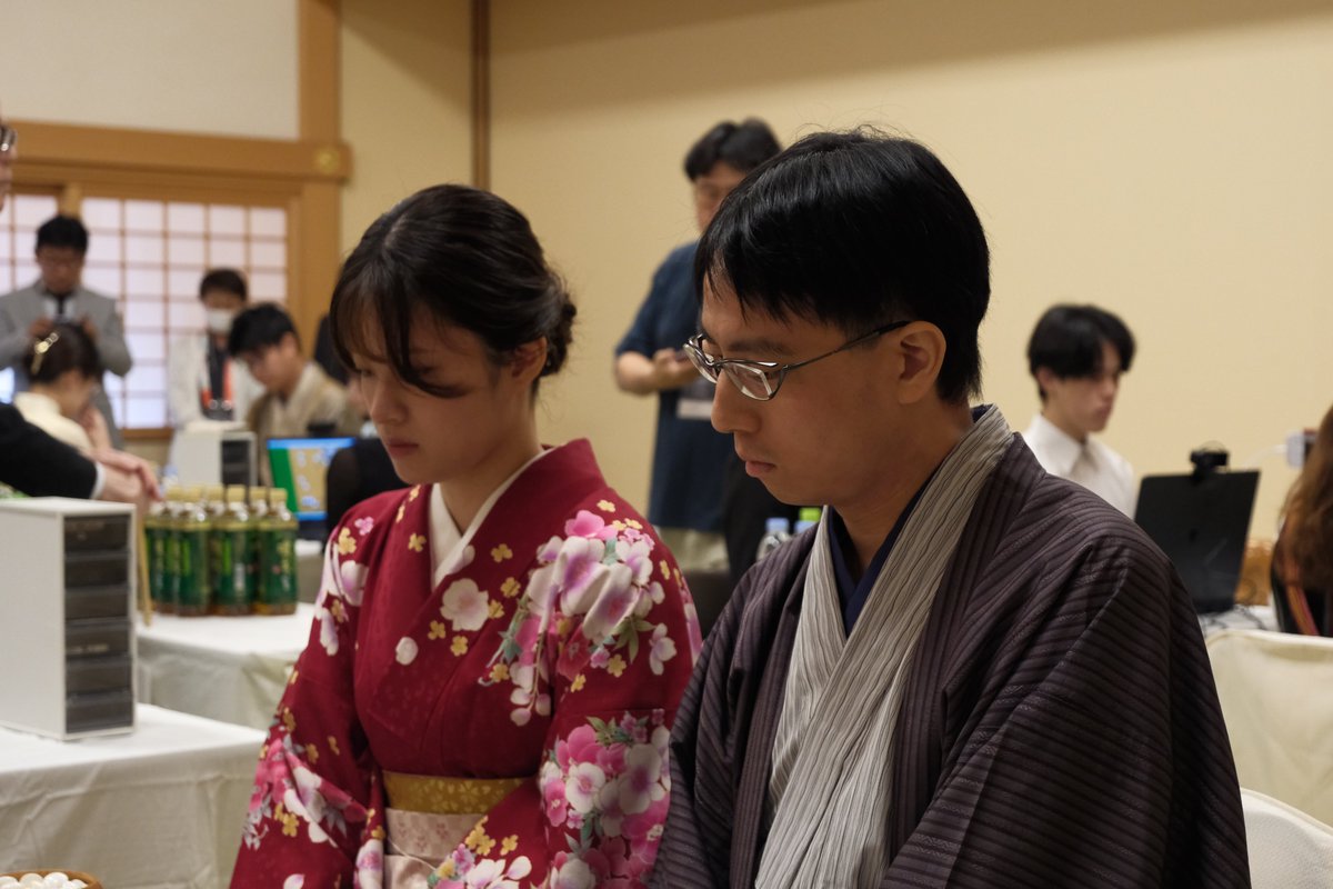 JapanPairgo's tweet photo. 【世界ペア碁最強位戦2026】

1回戦開始いたしました

大盤解説の様子は下記よりご覧いただけます
https://t.co/VbQ21crzvo

特設ページ：https://t.co/l6lEpolqrO https://t.co/w6r6VUAt8z