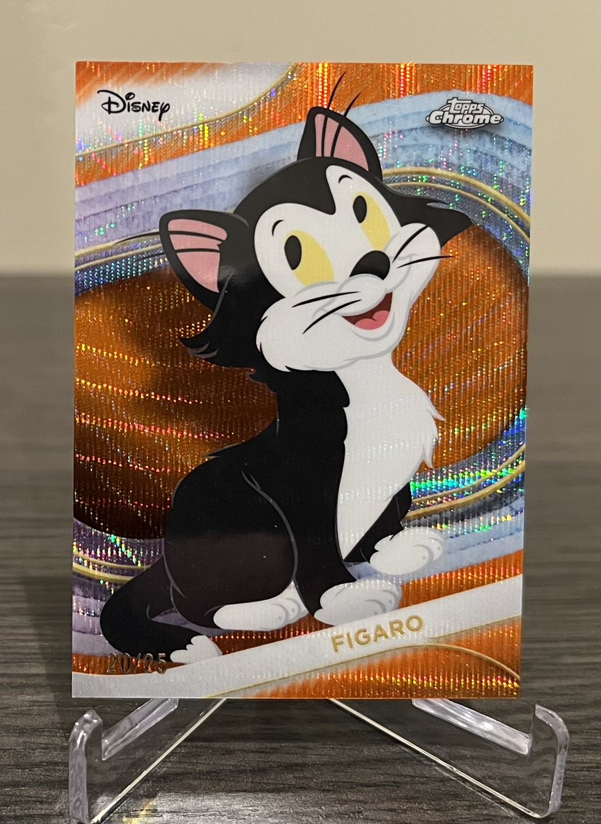 CardandCoinShop's tweet photo. Sold! $74.99 plus $4.99 Bubble Mailer!
2025 Topps Chrome Disney Figaro 20/25 Orange Wave Short Print card from Pinocchio. #TheHobby #Pinocchio https://t.co/a054KVisWR