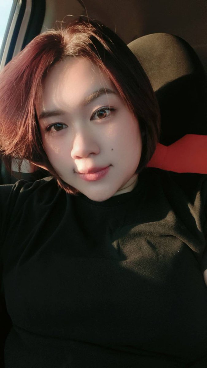 LorrieVeddrv0's tweet photo. ตอนแรกก็ไม่เชื่อ จนกระทั่งลองใช้เอง... ไอเทมลับที่บิวตี้บล็อกเกอร์เกาหลีโหวตให้เป็นอันดับ 1!“ ครีมกันแดดเนื้อซูเฟล่ บางเบา คุมมันนาน 🍒🍎🍅
₊˚⊹⁠♡——— ✮ ———♡⊹⁠˚₊

นวดลพบุรี ลพบุรี 🆔. https://t.co/aXVxSg5VUA
#ลพบุรี https://t.co/opqmLYstuD