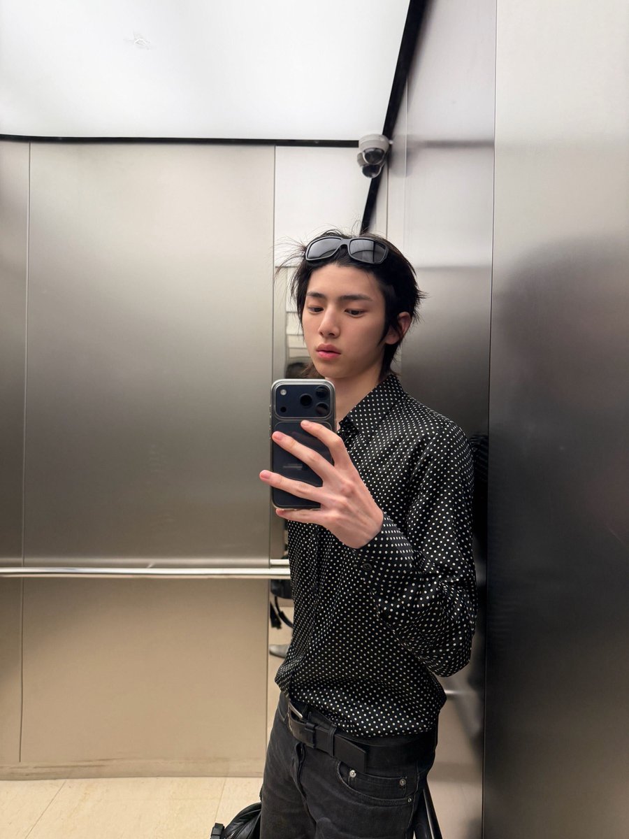 zhaoyufancokr's tweet photo. [260925] #JUHOON #주훈 Weverse Post

“coer, have a wonderful chuseok🙇‍♂️” https://t.co/xJV0IxzYxY