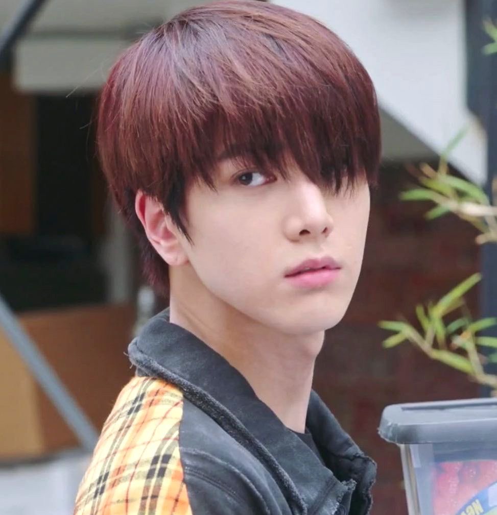 tteokgukiee's tweet photo. 안녕훈이님? 굉장히 이경우같으시다...... https://t.co/ms8dHwzIg9