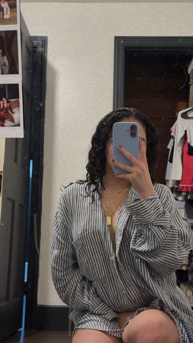 thatpytboricua's tweet photo. New platform, same me 😌

19 | 🇵🇷 | petite &amp; pretty

If you wanna keep up with me everywhere, I made it easy for you 👀👇🏽
https://t.co/3C4RHzfzrA
#fypシ゚viral #LinklnBio https://t.co/jKIIijleyB