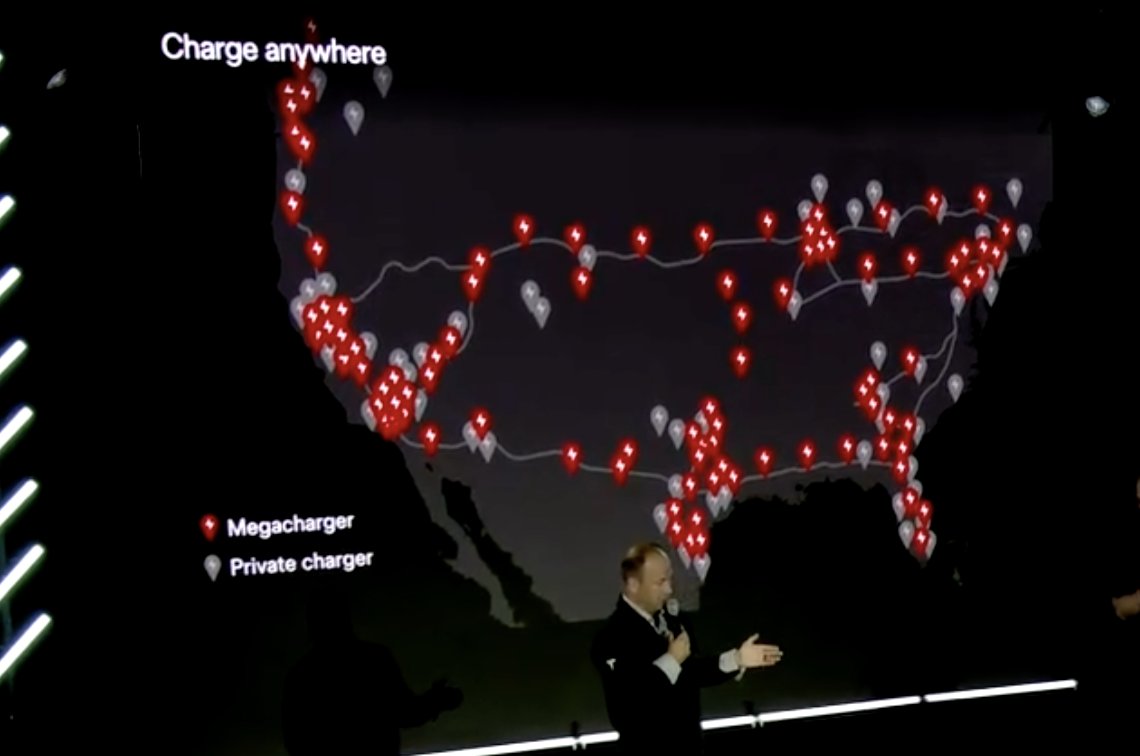 wholemars's tweet photo. Over 200 megawatt capable Tesla Semi charging posts planned. That's a great start https://t.co/AVkmitwlkD
